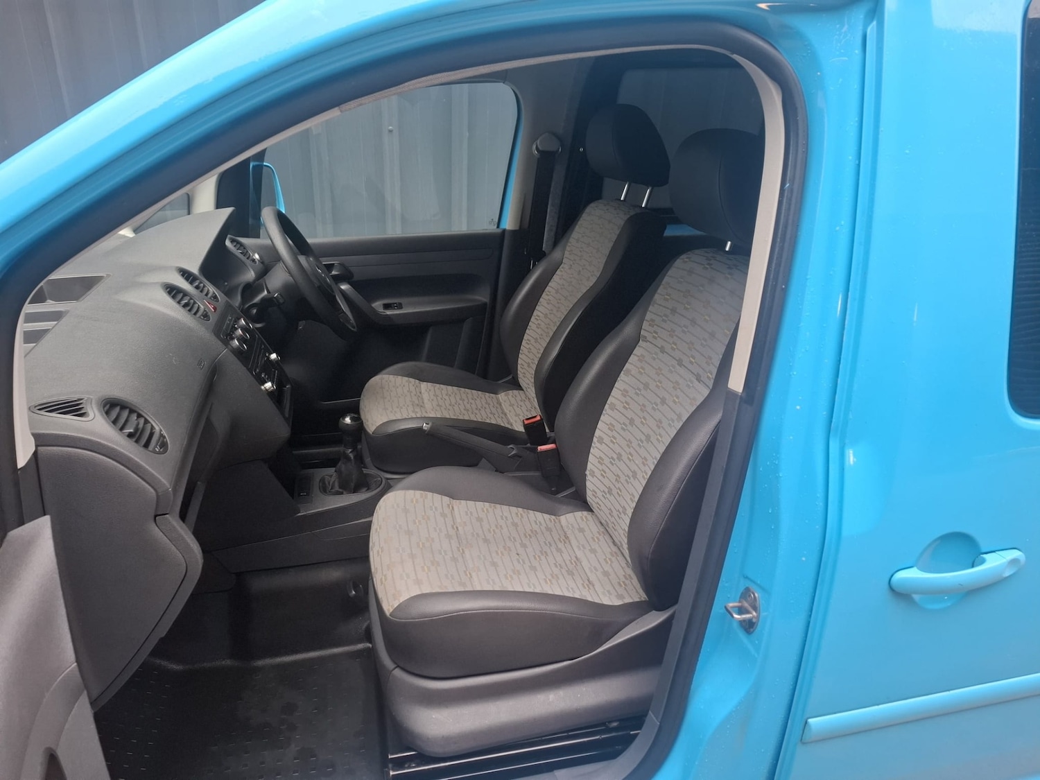 Used Volkswagen Caddy Maxi 2011 for sale - 77461350: Photo 10