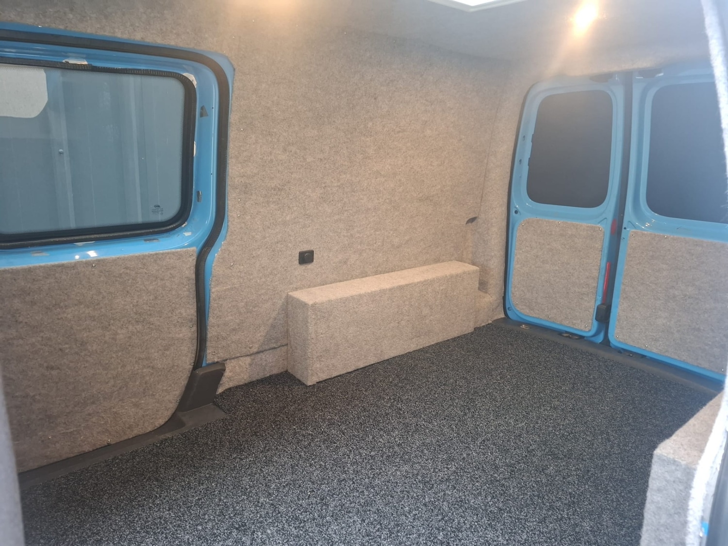 Used Volkswagen Caddy Maxi 2011 for sale - 77461350: Photo 13