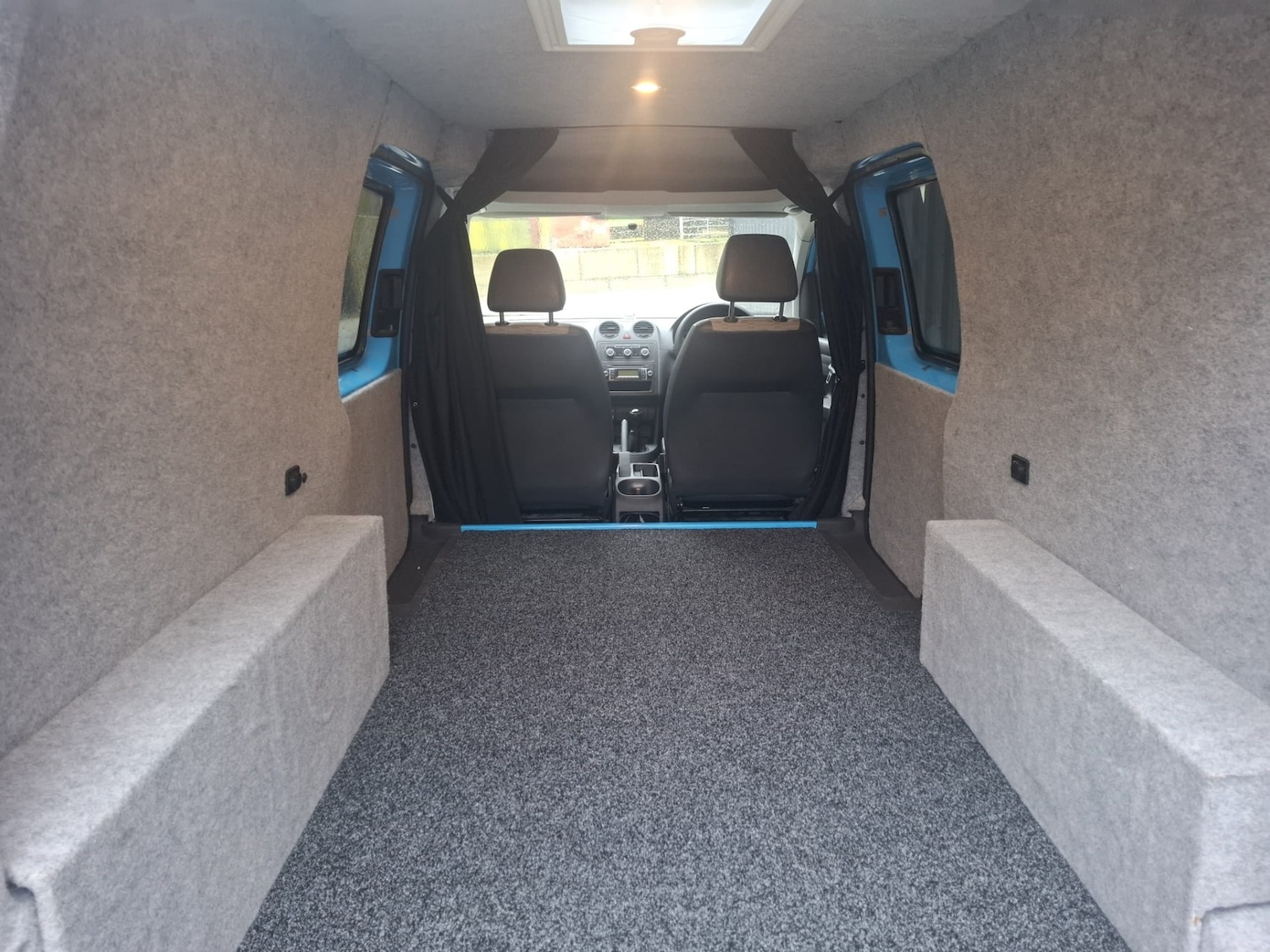 Used Volkswagen Caddy Maxi 2011 for sale - 77461350: Photo 7