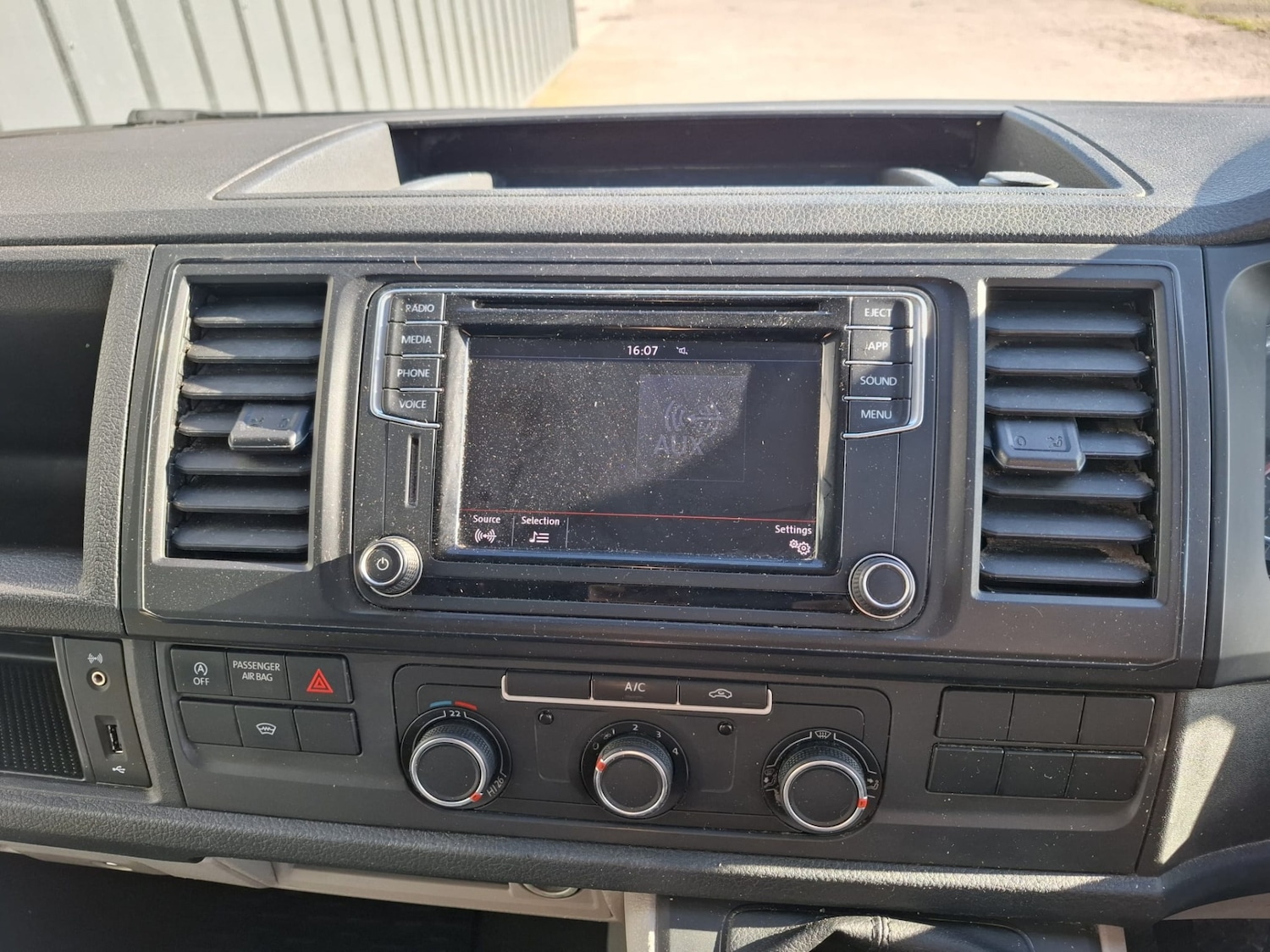 Used Volkswagen Transporter 2017 for sale - 77934843: Photo 17