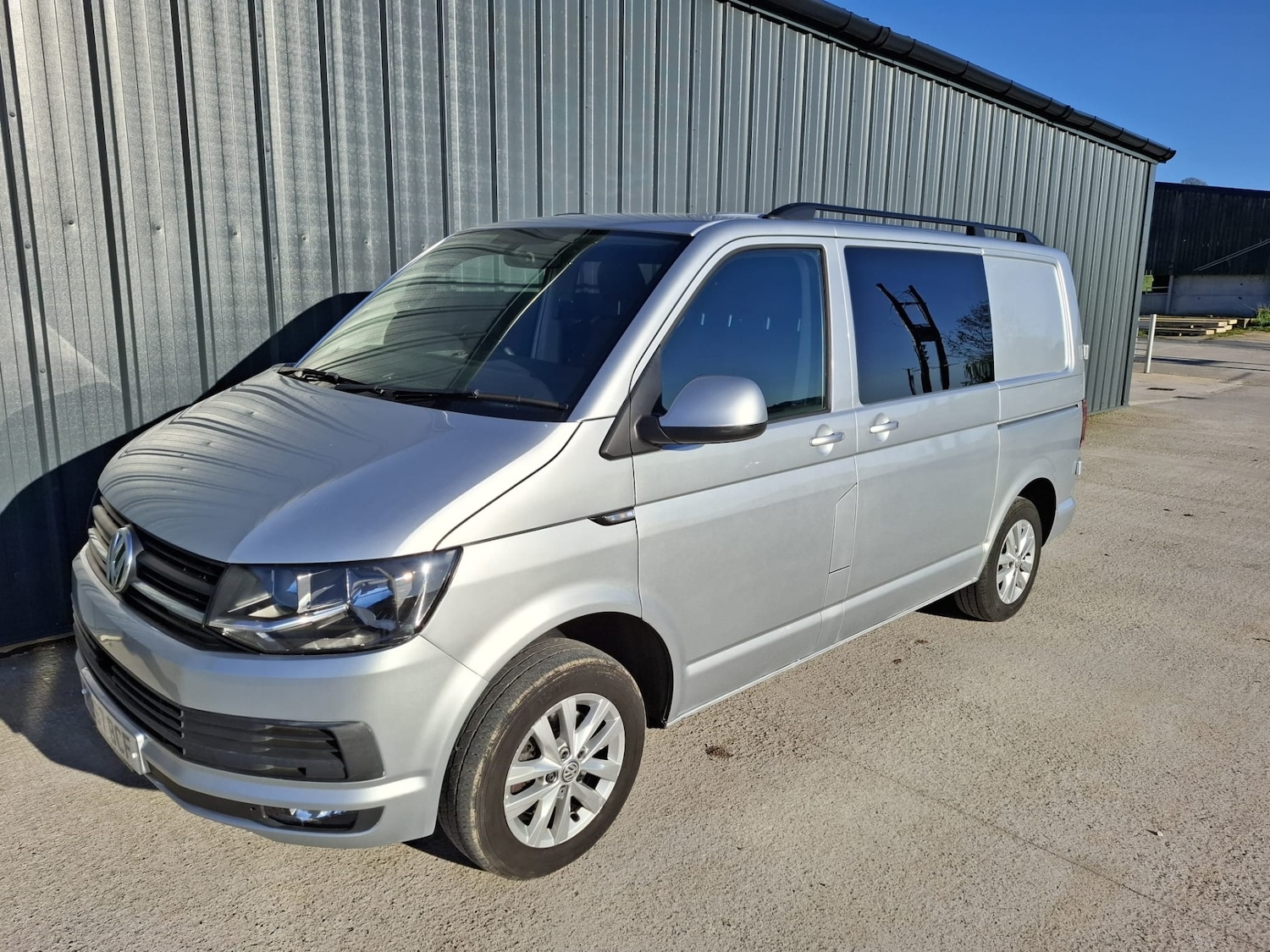 Used Volkswagen Transporter 2017 for sale - 77934843: Photo 5