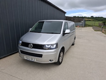 Used Volkswagen Transporter 2013 for sale - 78930073: Photo