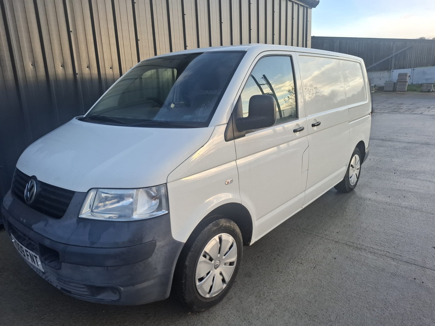 Used Volkswagen Transporter 2009 for sale - 76779213: Photo 5