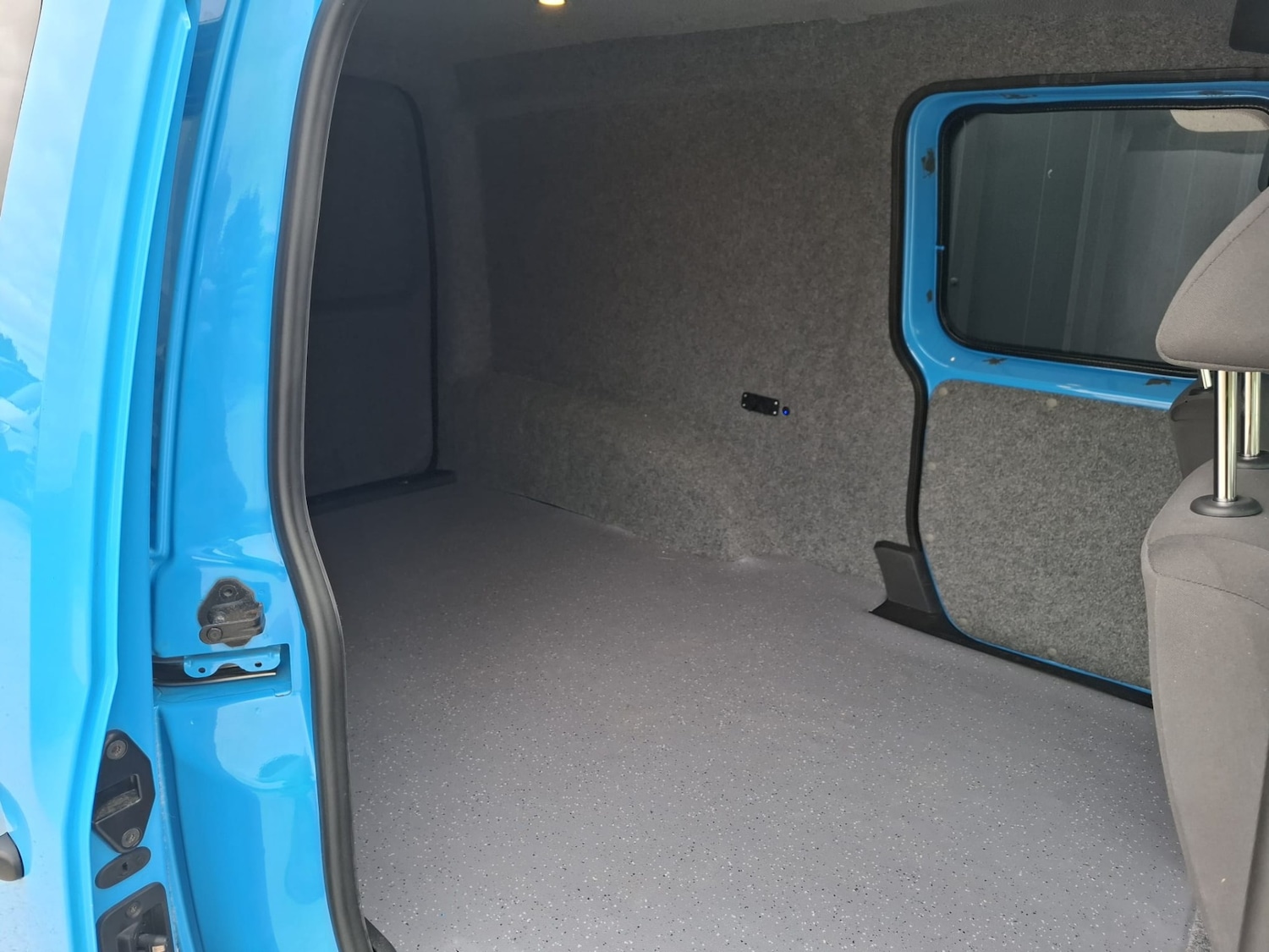 Used Volkswagen Caddy Maxi 2016 for sale - 78028047: Photo 11