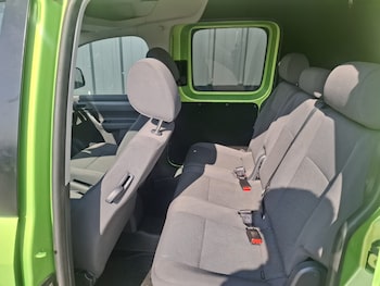 Used Volkswagen Caddy Maxi 2015 for sale - 79222421: Photo