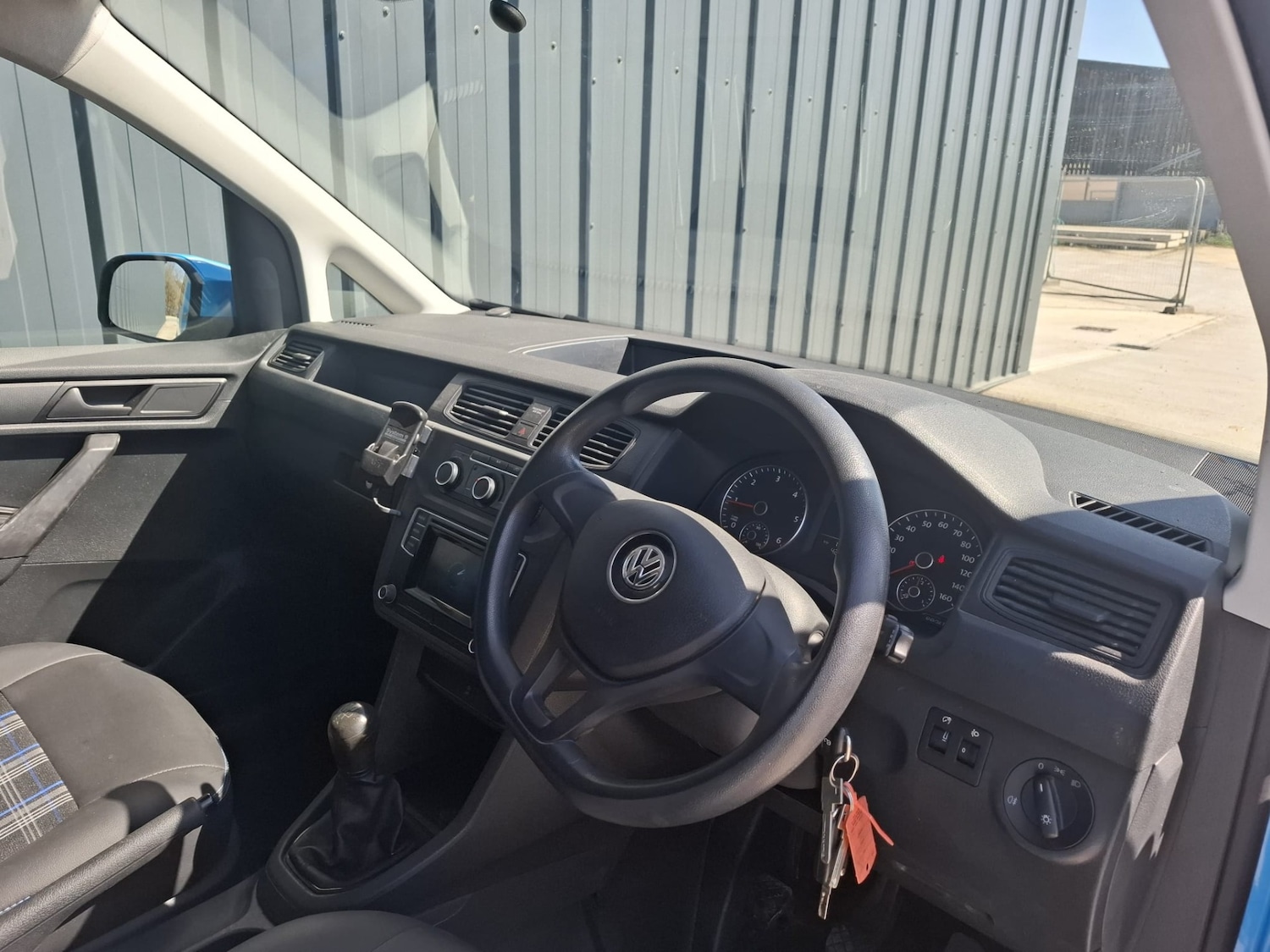 Used Volkswagen Caddy Maxi 2016 for sale - 77201669: Photo 13