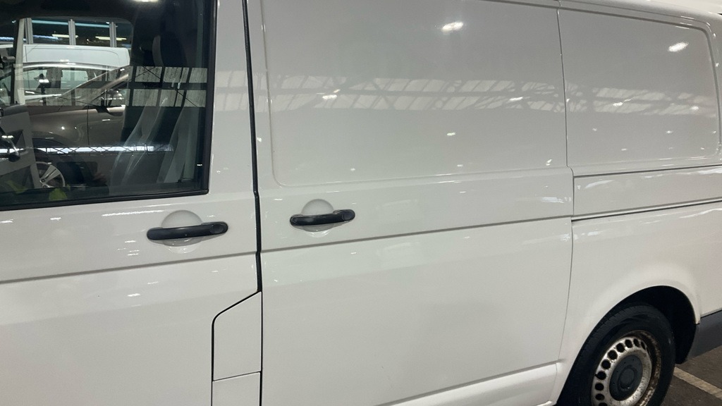 Used Volkswagen Transporter 2009 for sale - 76346181: Photo 8