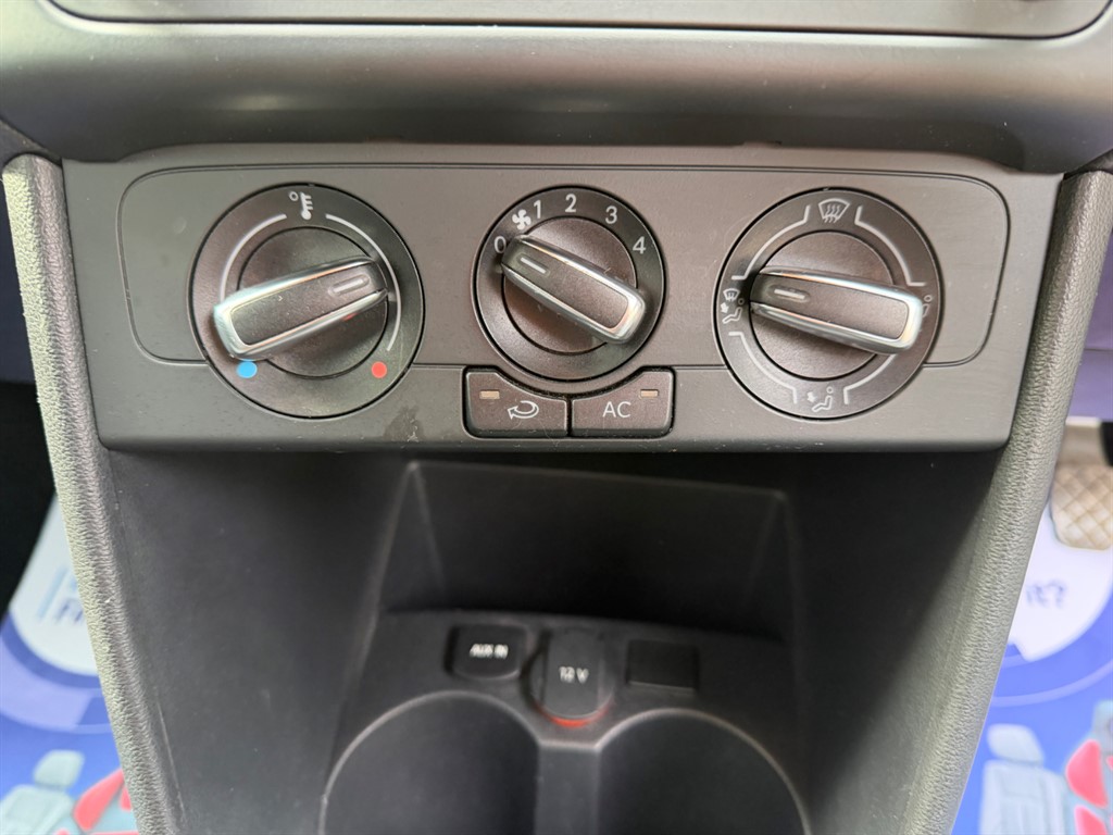 Used Volkswagen Polo 2012 for sale - 77581688: Photo 17