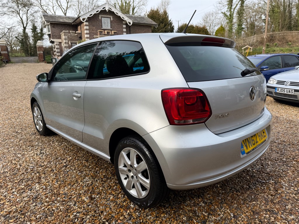 Used Volkswagen Polo 2012 for sale - 77581688: Photo 2