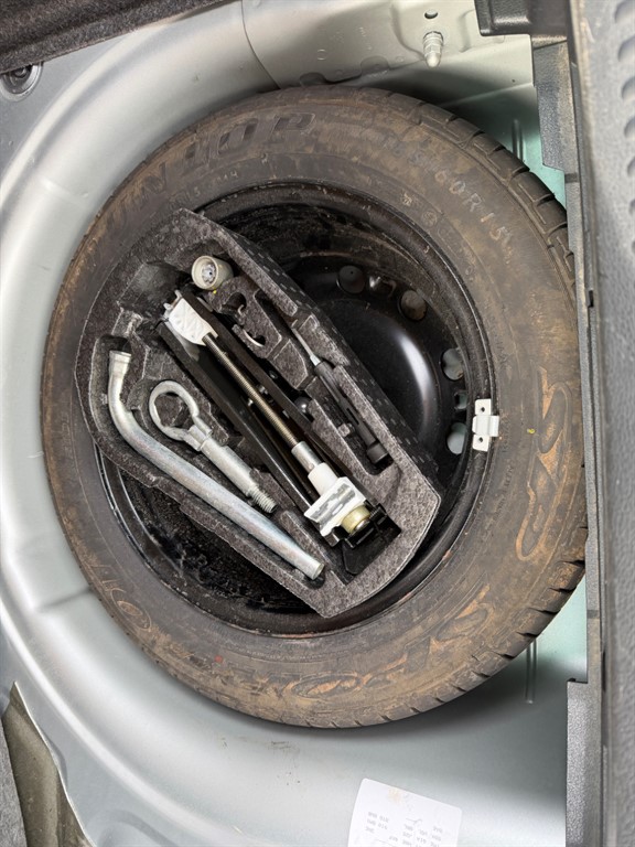 Used Volkswagen Polo 2012 for sale - 77581688: Photo 24