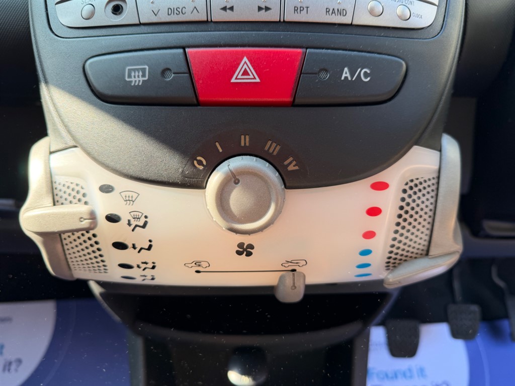 Used Peugeot 107 2014 for sale - 77763086: Photo 15