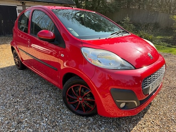 Used Peugeot 107 2014 for sale - 77763086: Photo