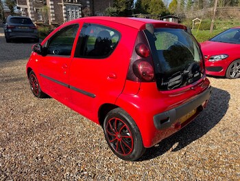 Used Peugeot 107 2014 for sale - 77763086: Photo