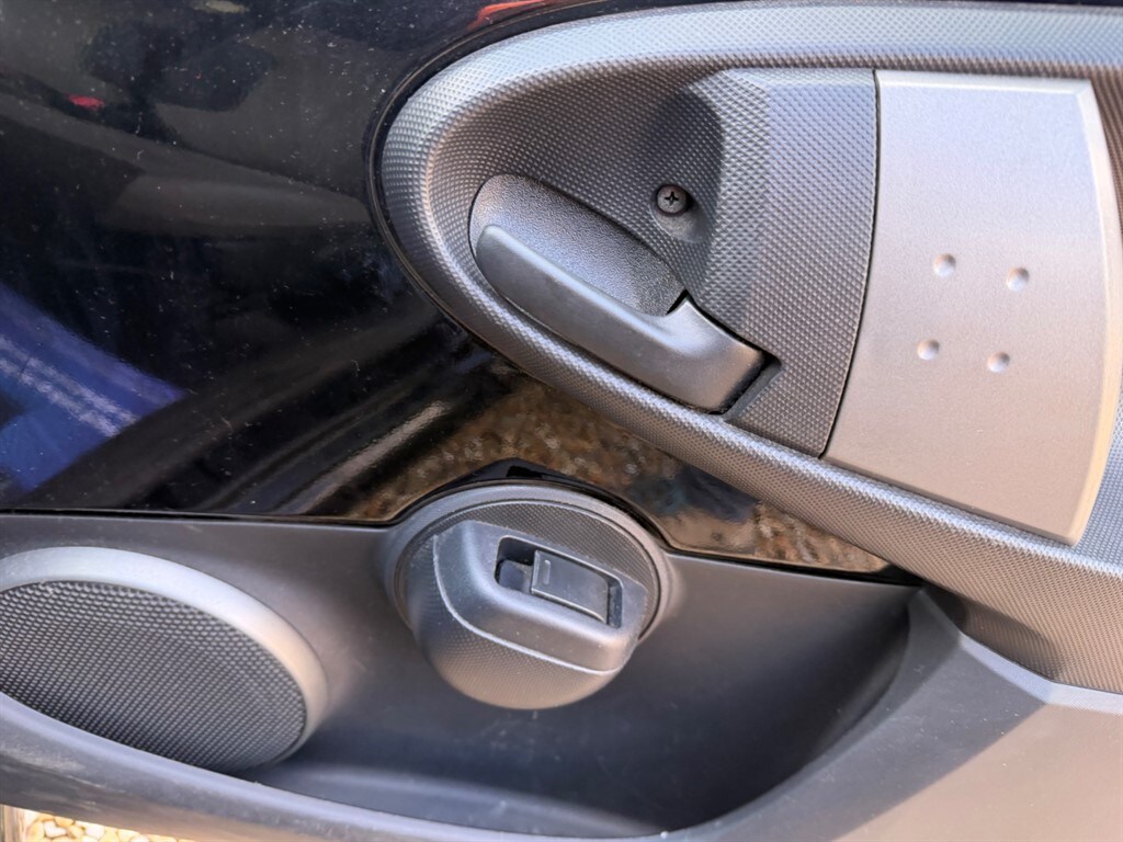 Used Toyota AYGO 2012 for sale - 78089108: Photo 17