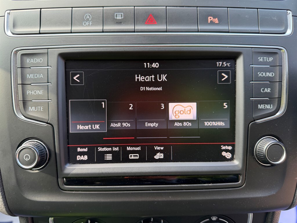 Used Volkswagen Polo 2015 for sale - 77763090: Photo 14