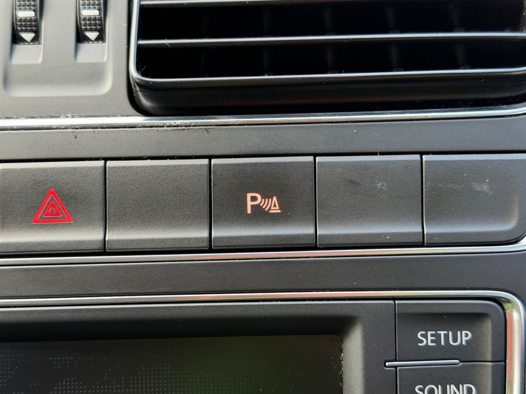 Used Volkswagen Polo 2015 for sale - 77763090: Photo 21