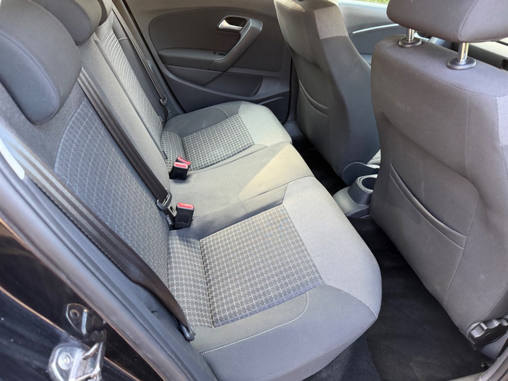 Used Volkswagen Polo 2015 for sale - 77763090: Photo 24