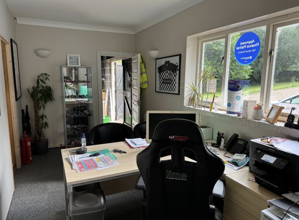 Used Volkswagen Polo 2015 for sale - 77763090: Photo 33