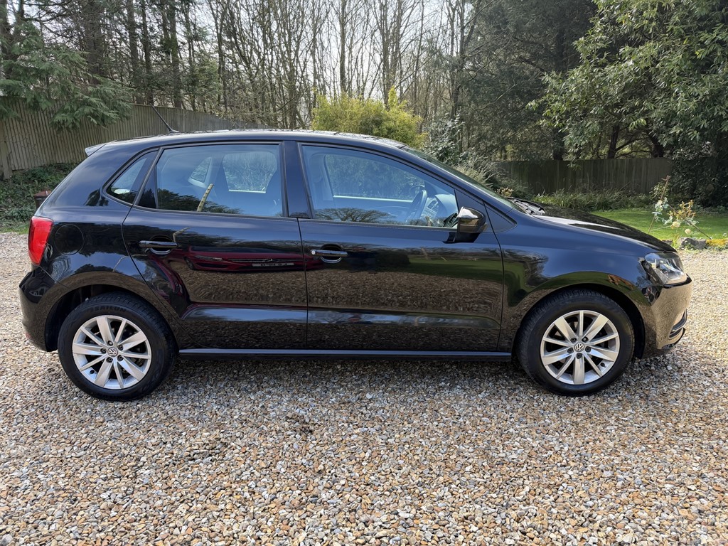 Used Volkswagen Polo 2015 for sale - 77763090: Photo 5