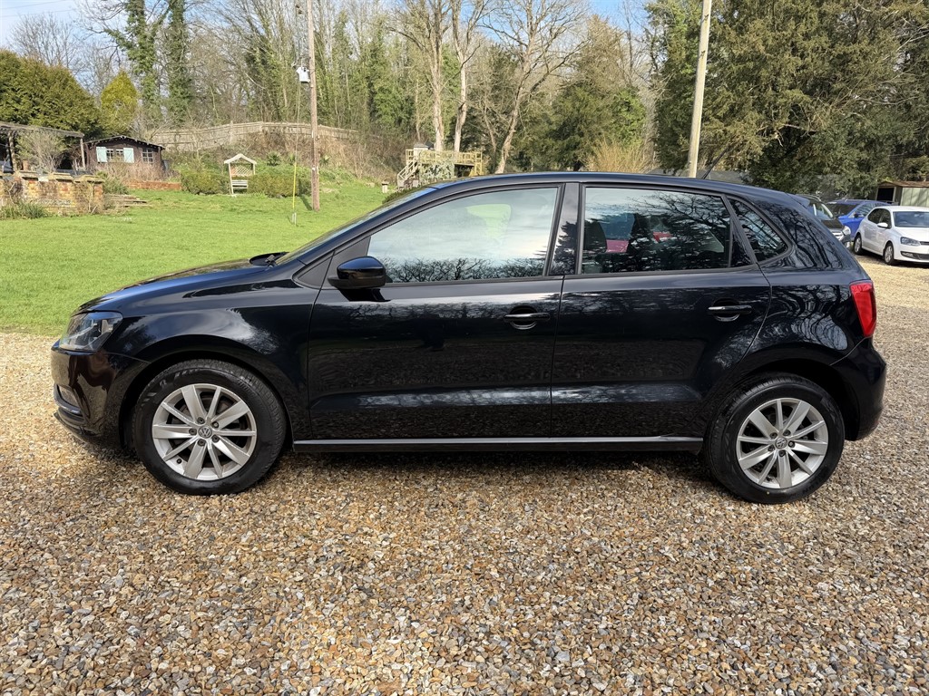 Used Volkswagen Polo 2015 for sale - 77763090: Photo 6