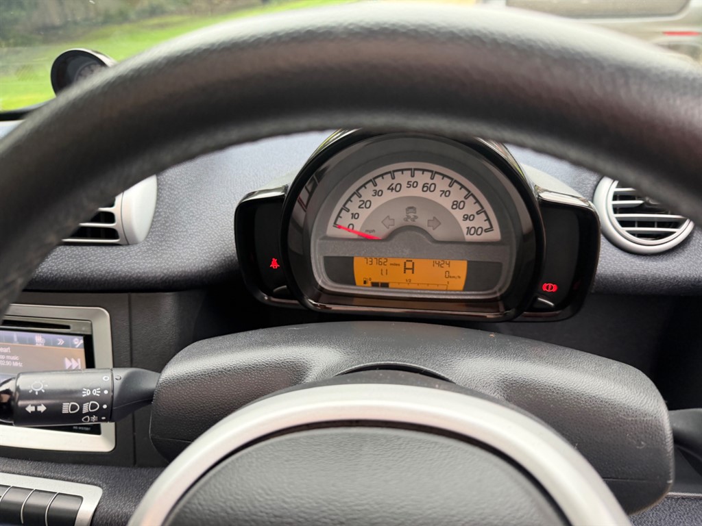 Used smart fortwo 2014 for sale - 77539073: Photo 15