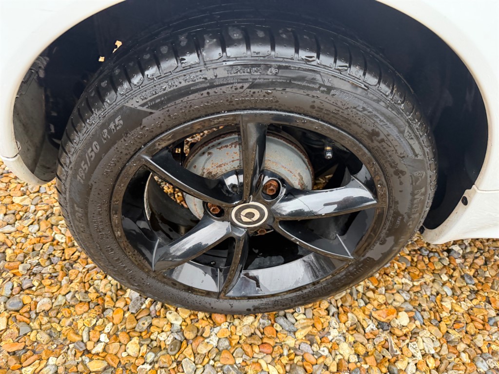 Used smart fortwo 2014 for sale - 77539073: Photo 24