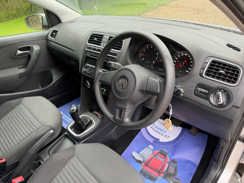 Used Volkswagen Polo 2012 for sale - 77539070: Photo 14