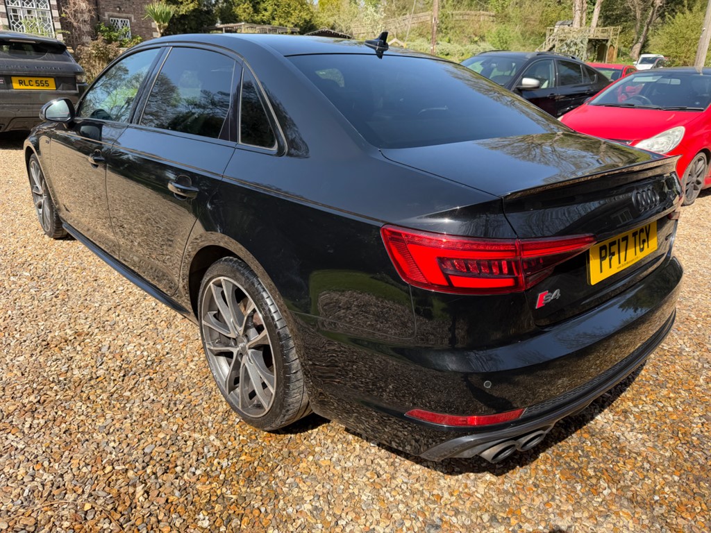 Used Audi A4 2017 for sale - 78166008: Photo 2