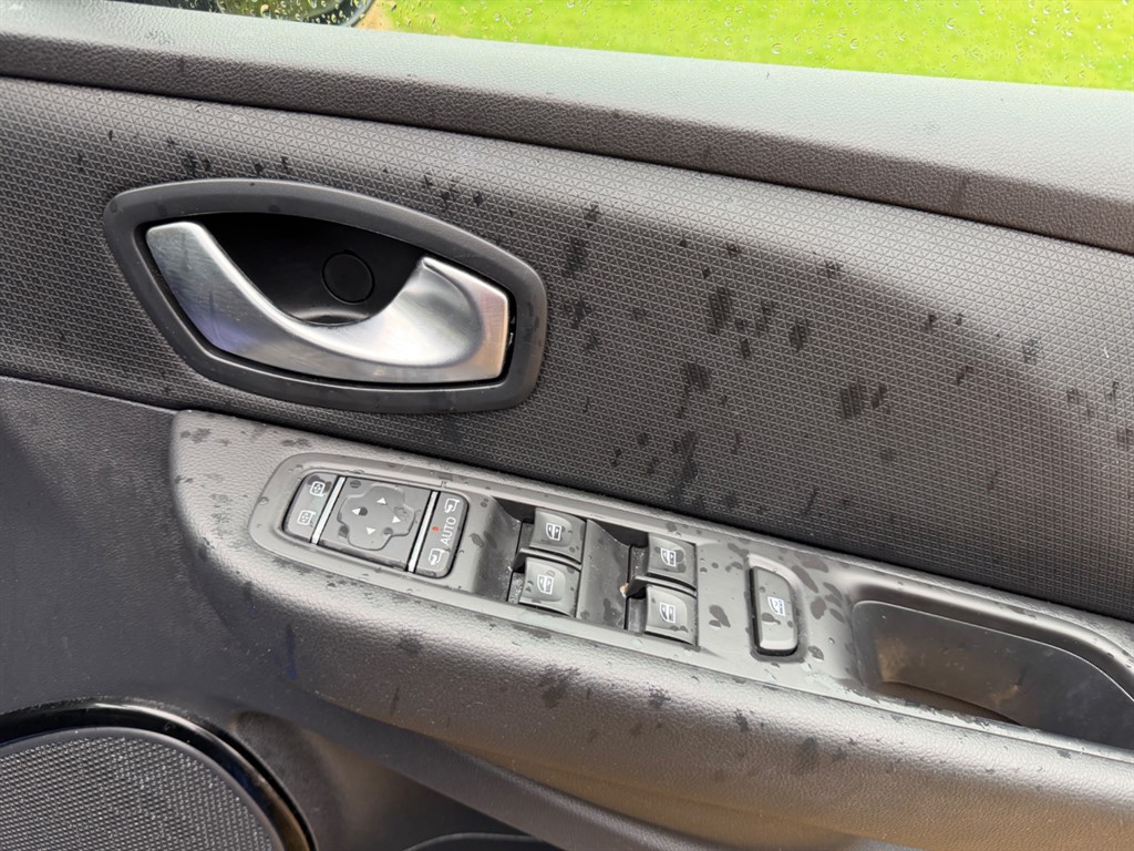 Used Renault Clio 2017 for sale - 77539068: Photo 15