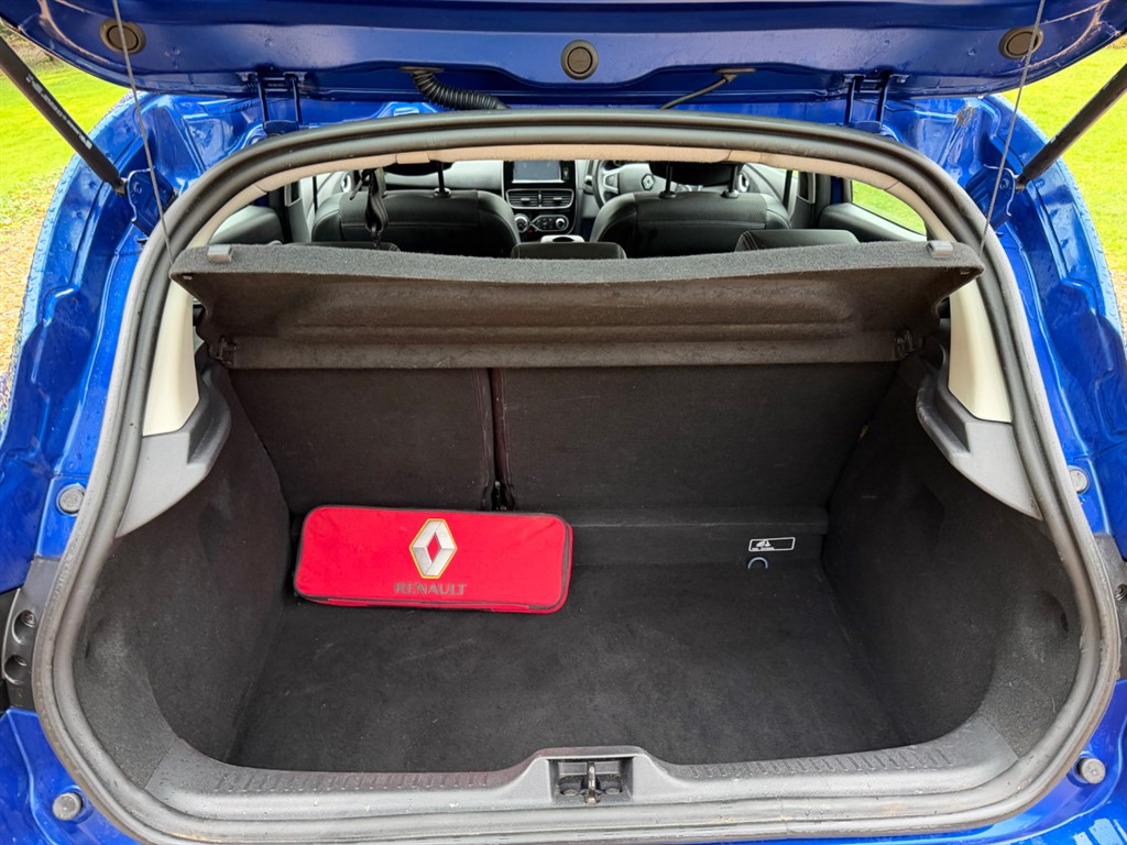 Used Renault Clio 2017 for sale - 77539068: Photo 27