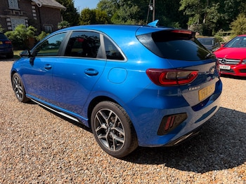 Used Kia Ceed 2021 for sale - 79160351: Photo
