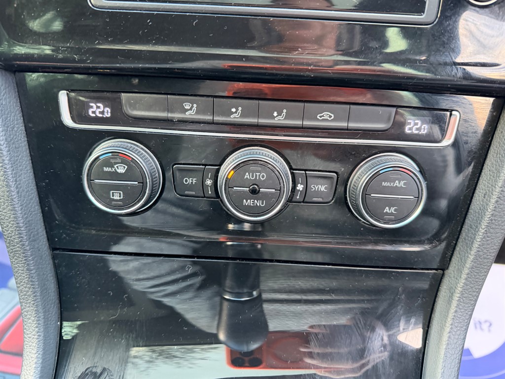 Used Volkswagen Golf 2015 for sale - 77975711: Photo 17