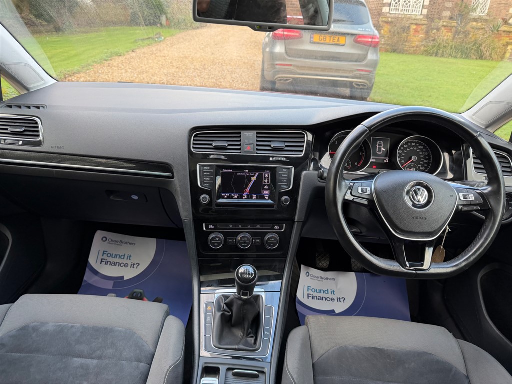 Used Volkswagen Golf 2015 for sale - 77975711: Photo 22