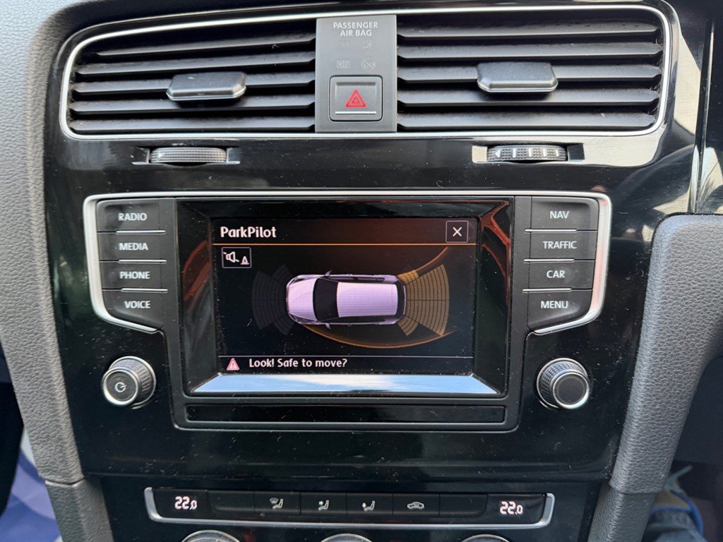 Used Volkswagen Golf 2015 for sale - 77975711: Photo 25