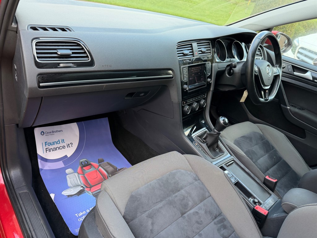 Used Volkswagen Golf 2015 for sale - 77975711: Photo 3