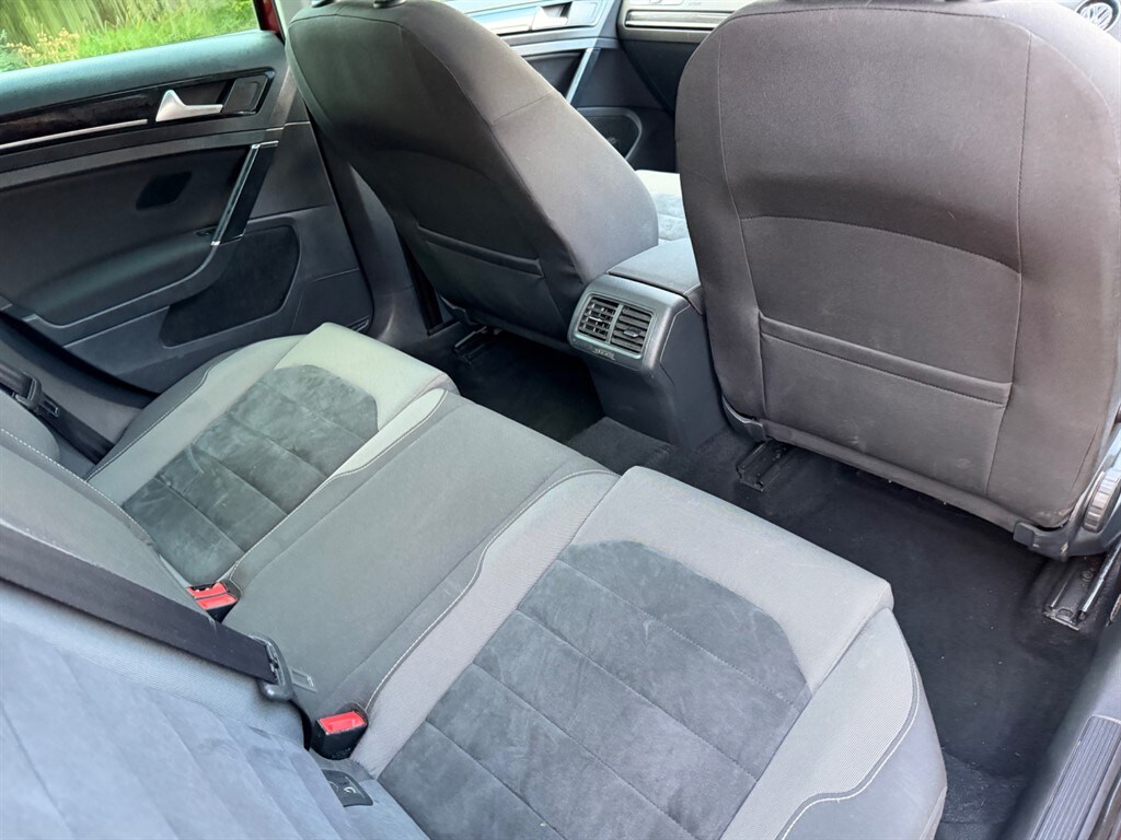 Used Volkswagen Golf 2015 for sale - 77539077: Photo 28