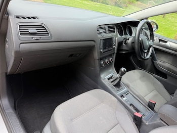 Used Volkswagen Golf 2013 for sale - 78656882: Photo