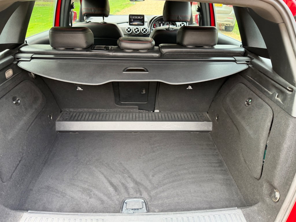 Used Mercedes-Benz B Class 2017 for sale - 77581698: Photo 29