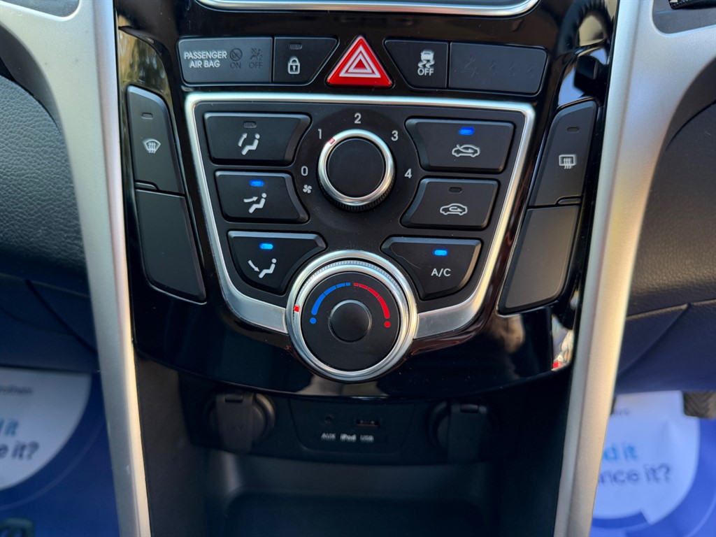 Used Hyundai i30 2014 for sale - 77934801: Photo 21