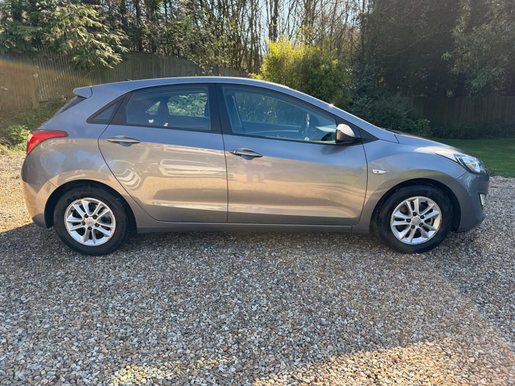 Used Hyundai i30 2014 for sale - 77934801: Photo 5