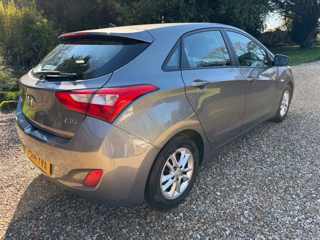 Used Hyundai i30 2014 for sale - 77934801: Photo 7