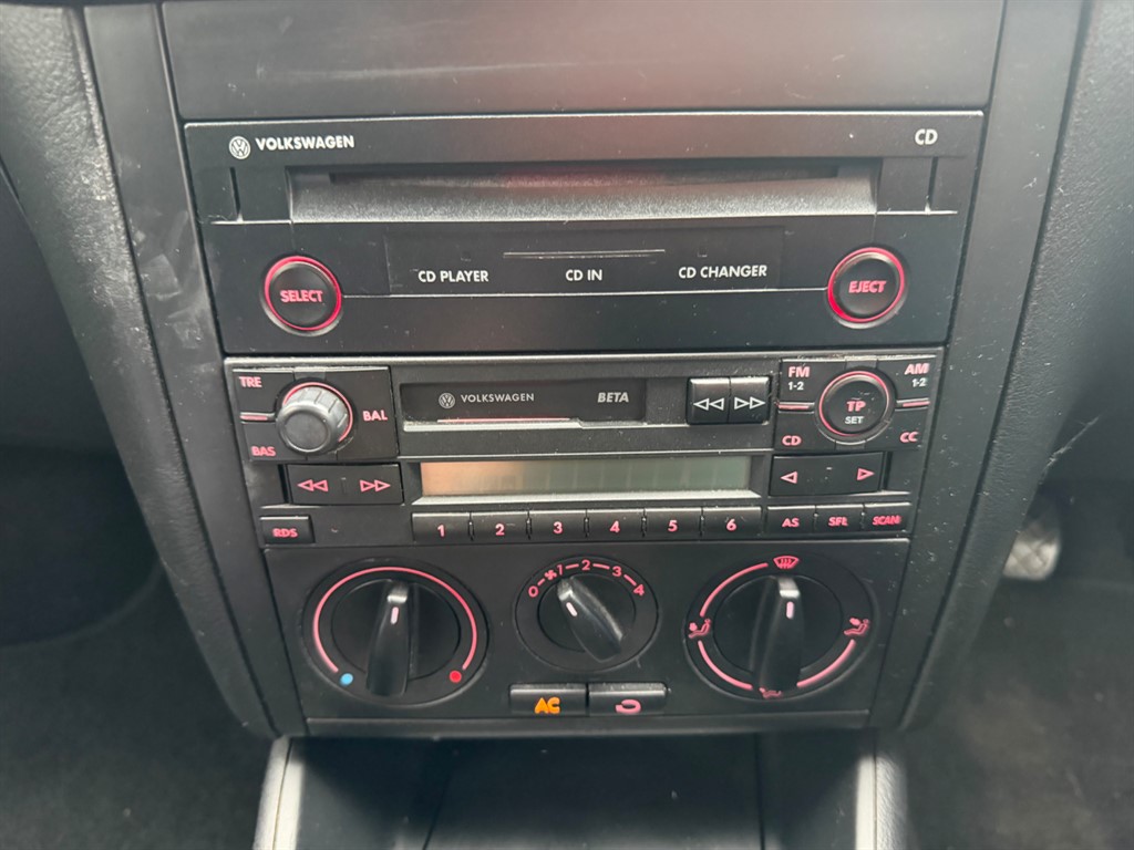 Used Volkswagen Golf 2005 for sale - 77565518: Photo 12