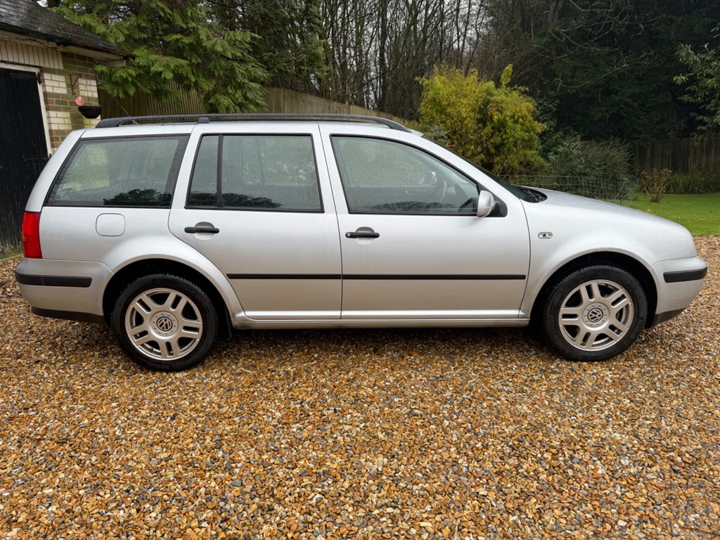 Used Volkswagen Golf 2005 for sale - 77565518: Photo 4