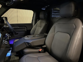 Used Land Rover Defender 90 2025 for sale - 75562640: Photo