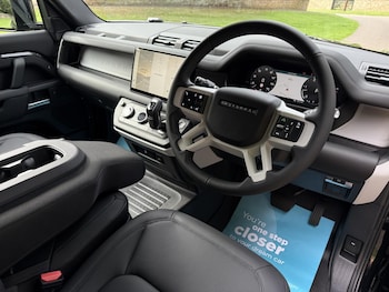 Used Land Rover Defender 90 2025 for sale - 75515028: Photo