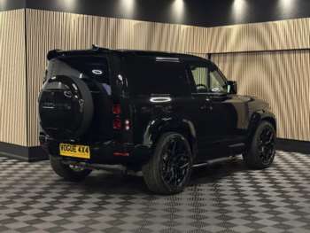 Used Land Rover Defender 90 2025 for sale - 75334966: Photo