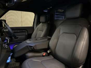 Used Land Rover Defender 90 2025 for sale - 75334966: Photo