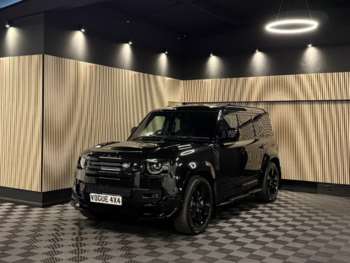 Used Land Rover Defender 110 2025 for sale - 75197289: Photo