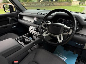 Used Land Rover Defender 90 2021 for sale - 75551569: Photo