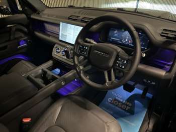 Used Land Rover Defender 110 2025 for sale - 75197290: Photo
